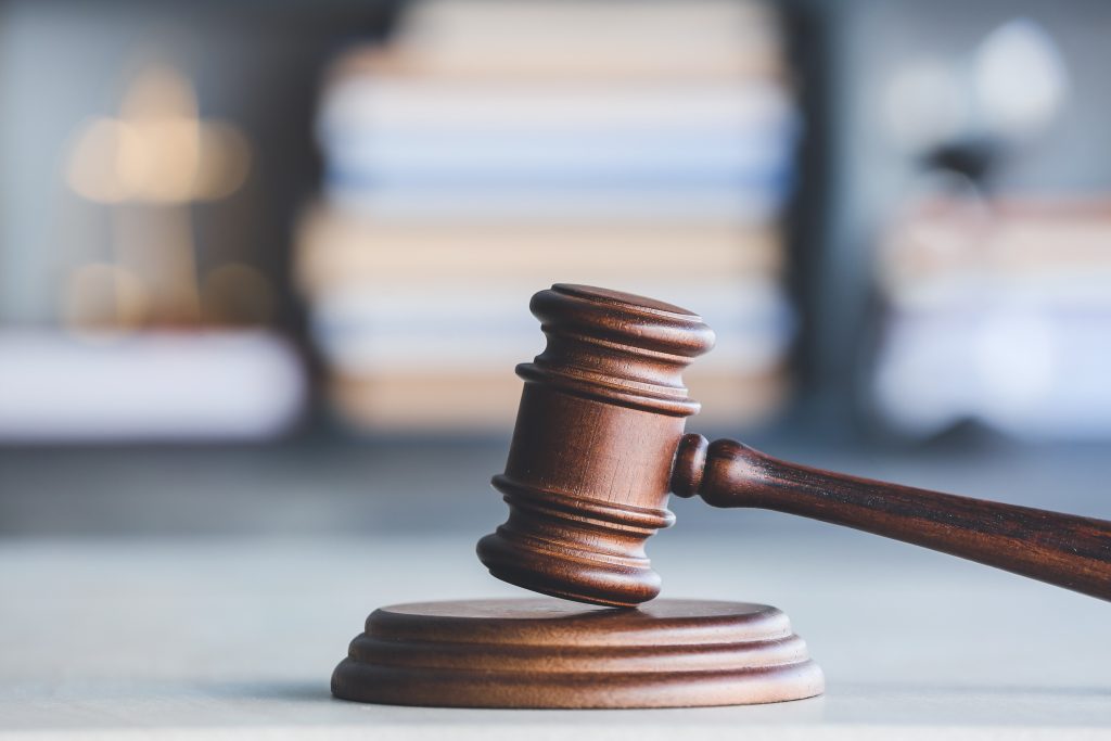 Arrêt des demandes de liquidation de 12 entreprises de Nova