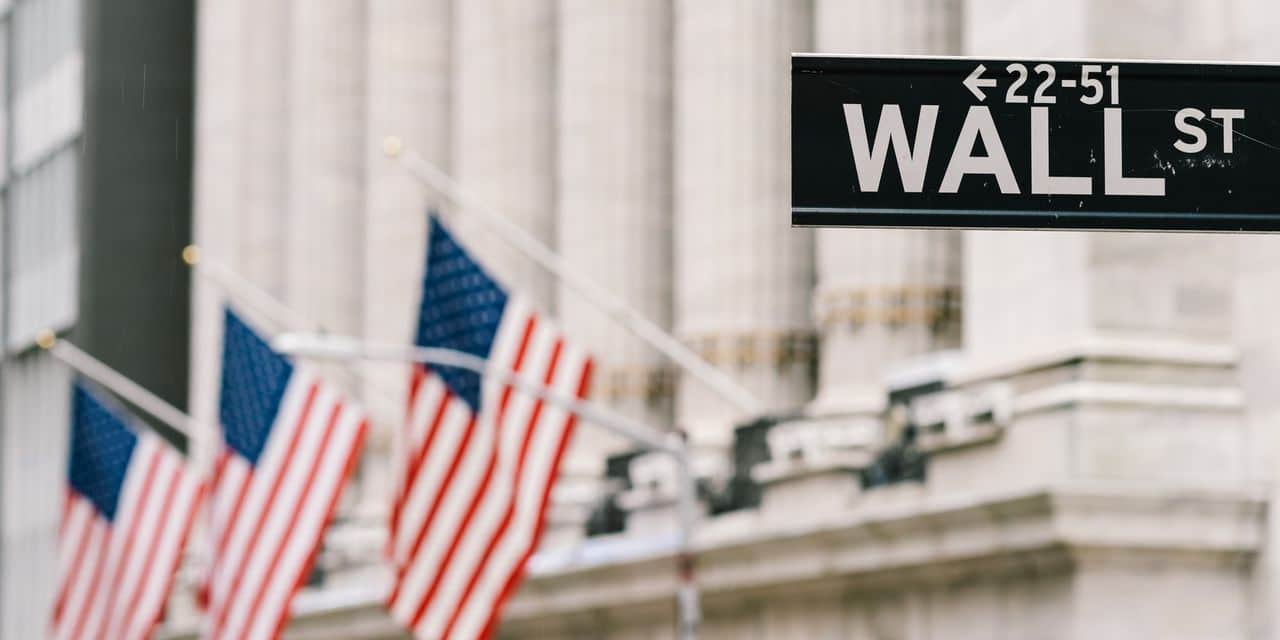 SoFi, J&J, Wayfair, Adobe, Apple, Amazon, et d'autres mouvements boursiers