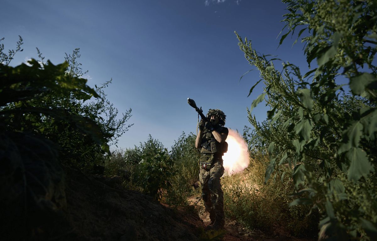 Accusation russe : L'armée ukrainienne aurait bombardé un village russe, causant quatre blessés...