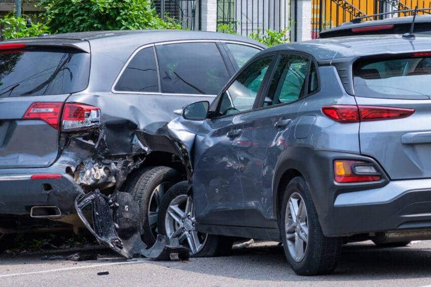 Les coûts de l'assurance automobile explosent : Qu'est-ce qui motive cette hausse ?