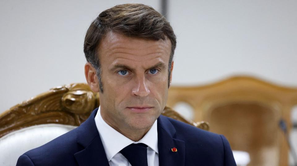 Les mesures écologiques annoncées par Emmanuel Macron : RER métropolitains, pompes à chaleur, tarification de l'électricité...