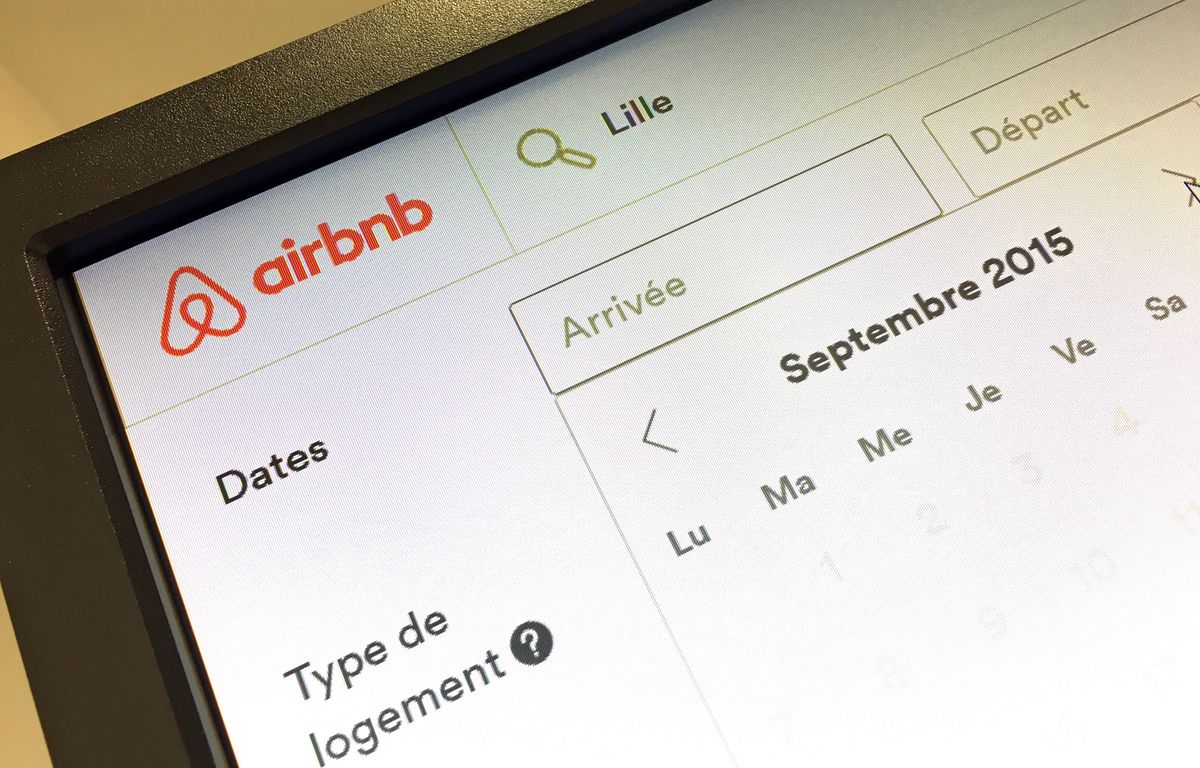 Des parlementaires dénoncent deux avantages majeurs offerts par le gouvernement à Airbnb grâce à l'utilisation du 49.3