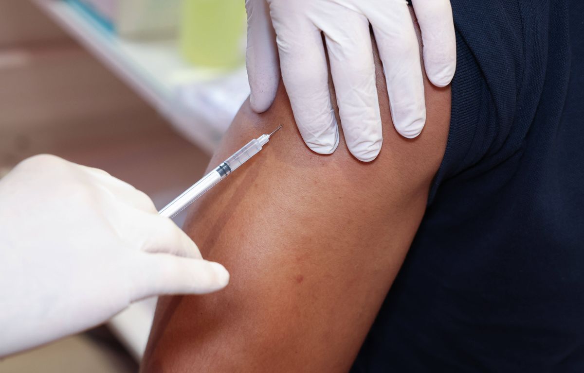Lancement de la vaccination contre le Covid-19 pour les élèves de cinquième dans certaines régions
