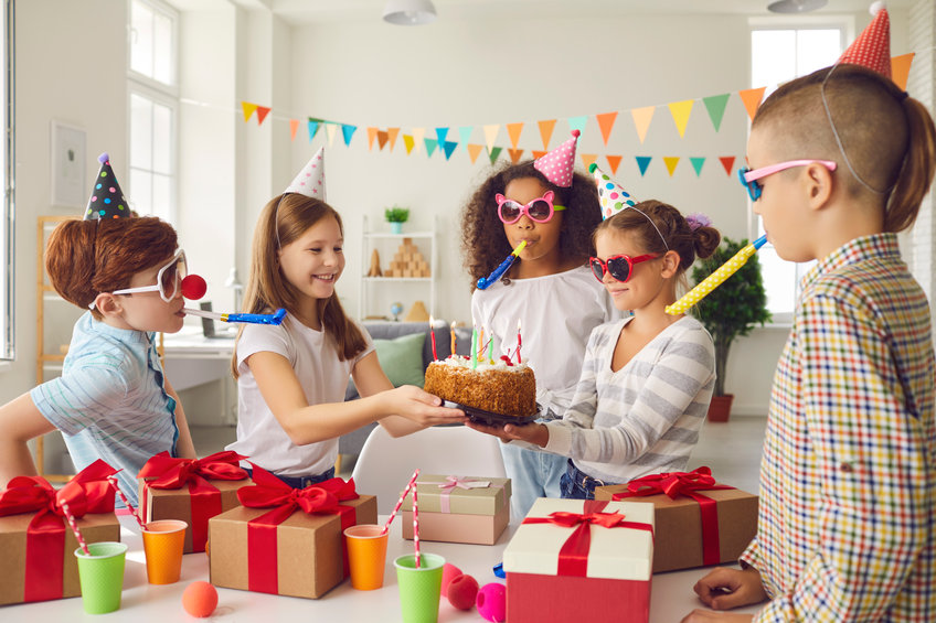 Organiser un Anniversaire Enfant avec des Articles de Fête 2